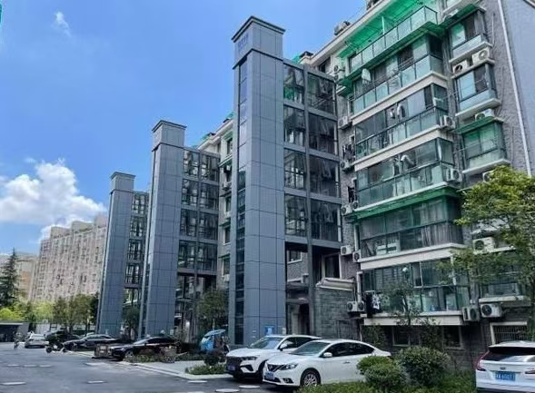 老旧小区电梯公共维修  